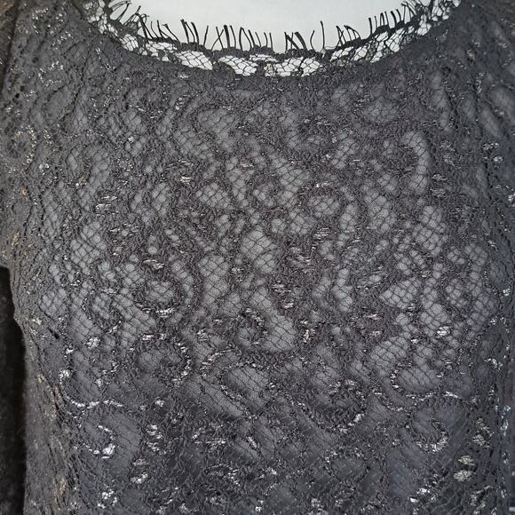 Joie Elvia Black Lace Top Size Small Metallic Button Back Cropped Sheer - Picture 8 of 12